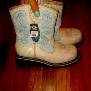 Roper women’s boots. Never worn!